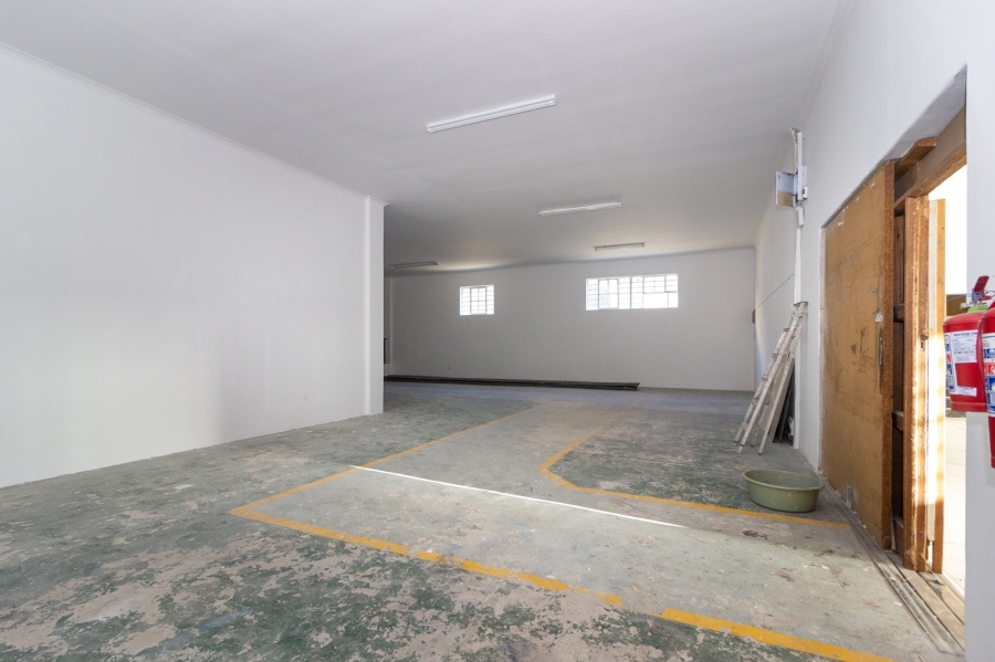 To Let commercial Property for Rent in Korsten Eastern Cape